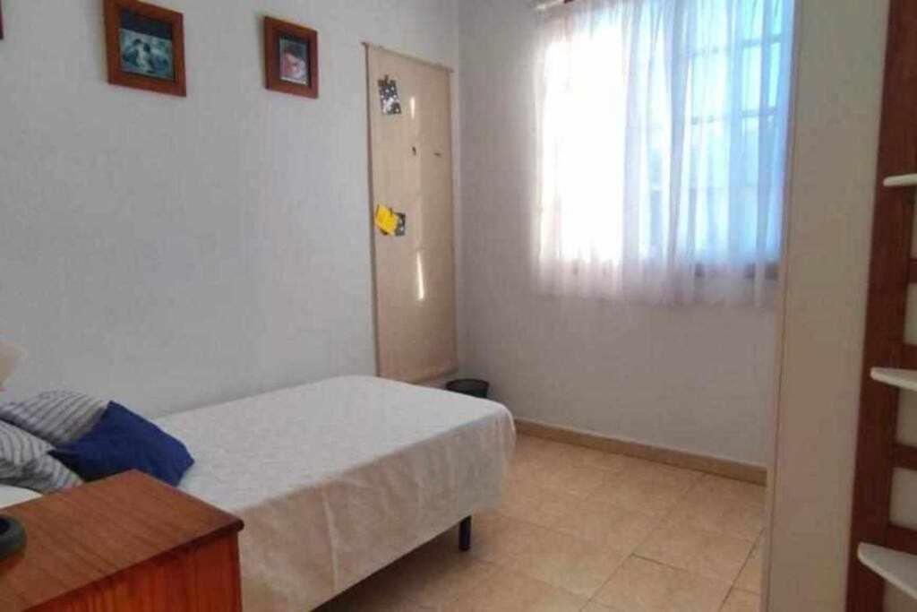 Casa Vigo Samil 1ª Planta Con Jardin Villa Bagian luar foto