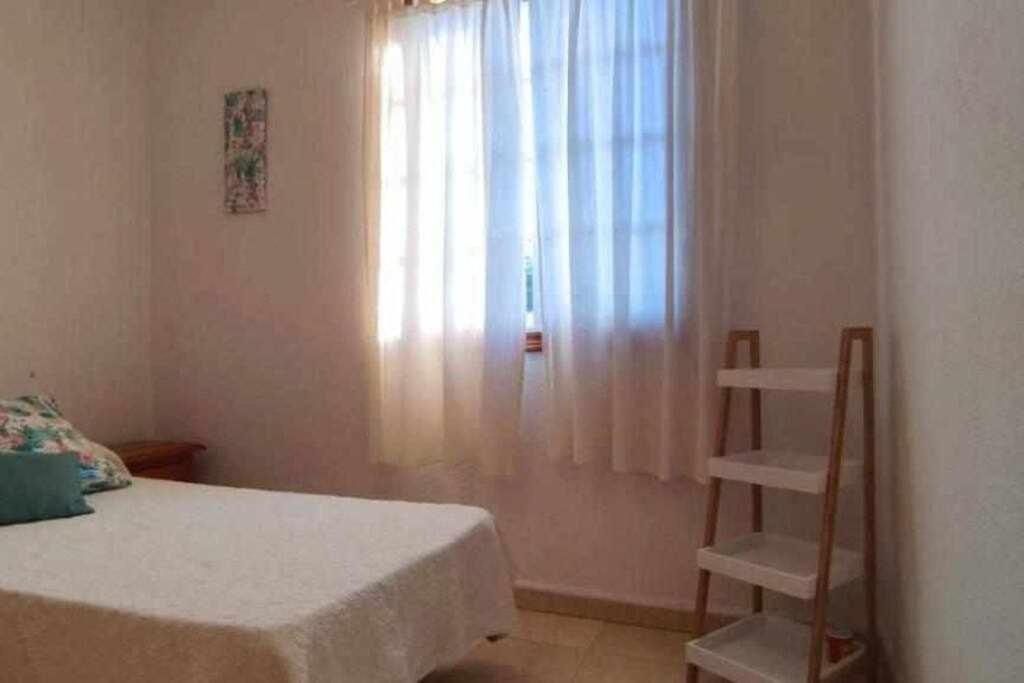 Casa Vigo Samil 1ª Planta Con Jardin Villa Bagian luar foto